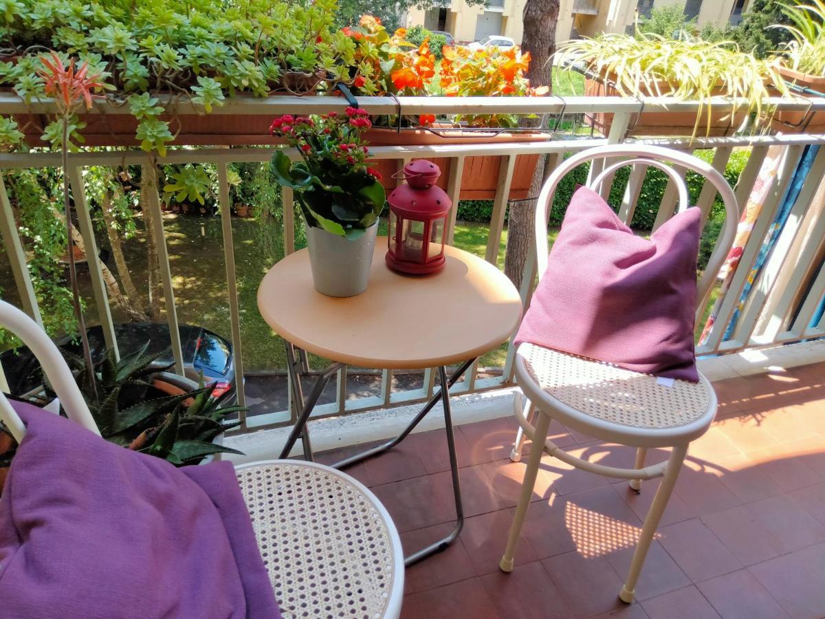 Appartamento Viale Puccini - Free Gated Parking - 3 Minutes From Center Lucca Exterior photo