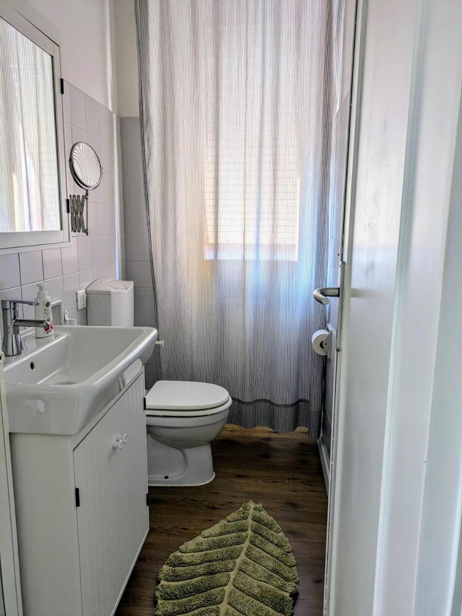 Appartamento Viale Puccini - Free Gated Parking - 3 Minutes From Center Lucca Exterior photo
